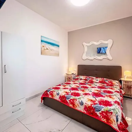 In 42855 Apartamento *