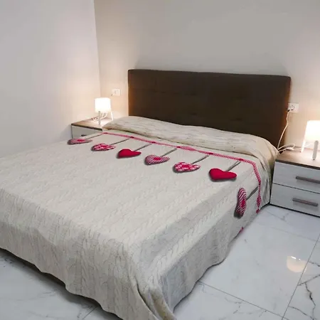 Apartamento In 42855