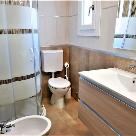 In 42855 Apartamento *